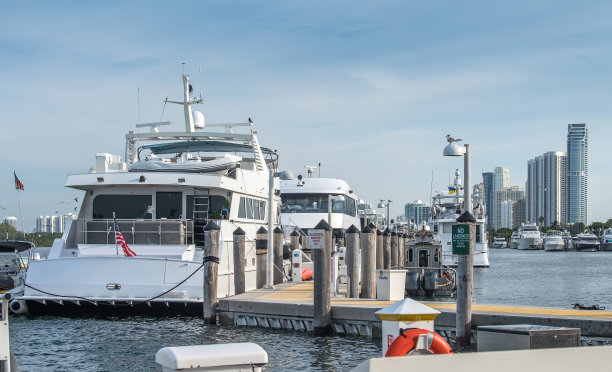 Haulover公园码头图片下载