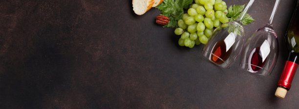 葡萄酒、葡萄和奶酪图片下载