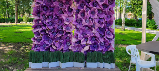 照片区人工春天丁香紫色的花，抽象的花背景图片下载