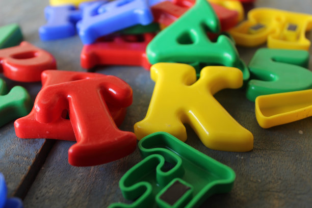 彩色手写Abc字母图片下载