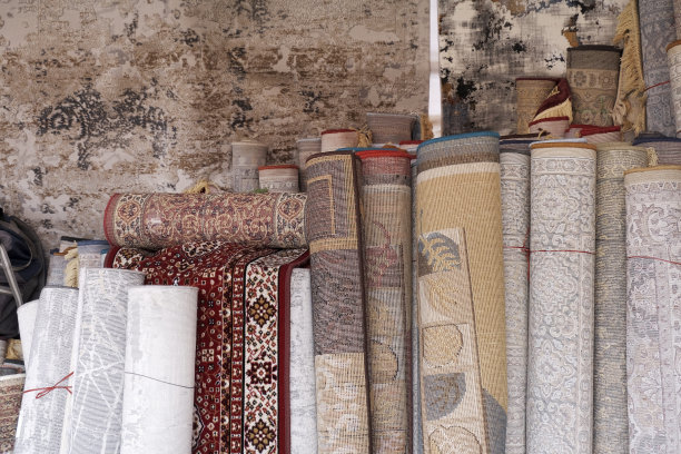 各色优质地毯叠铺店，地毯品种精选卷铺店。图片下载