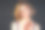 年轻美丽的女人短发，卷发和晚上的金属妆完美的皮肤工作室拍摄的黑色背景。时尚模特性感的外表图片下载