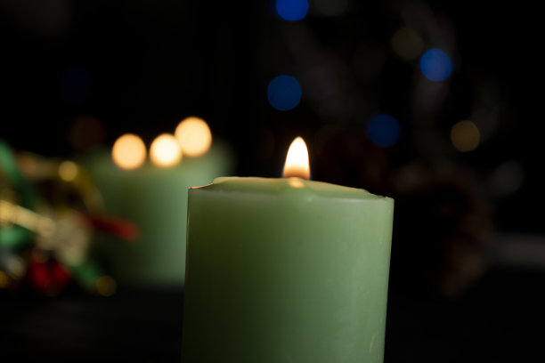 圣诞蜡烛图片下载