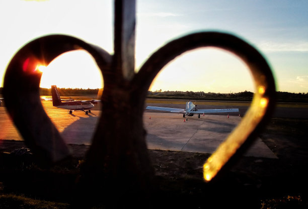 飞机图片下载