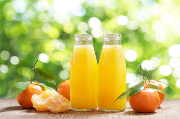 瓶装新鲜水果橙汁图片下载