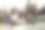 同事们坐在办公室的地板上图片下载