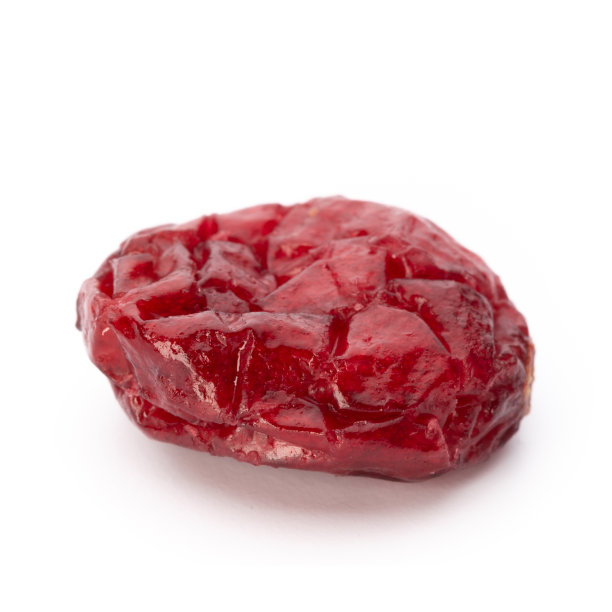 白色背景上孤立的蔓越莓干图片下载