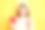 室内悲伤不安的女人穿着休闲风格的条纹t恤，白色的牙刷和红色的闹钟，摆出孤立的黄色背景。口腔卫生。图片下载