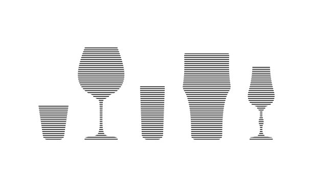 伏特加，葡萄酒，朗姆酒，啤酒和白酒玻璃杯图片下载