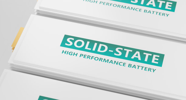 用于电动汽车(EV)概念动画、3D渲染的固态电池组设计，为未来汽车工业研发新型固态电解质高能量储能电池图片下载