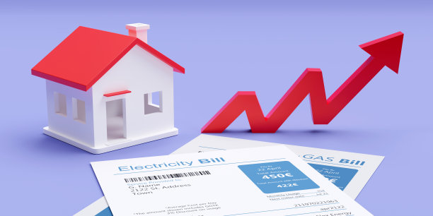 家庭用电、取暖、用水费用增加。房子，账单和箭头向上。图片下载