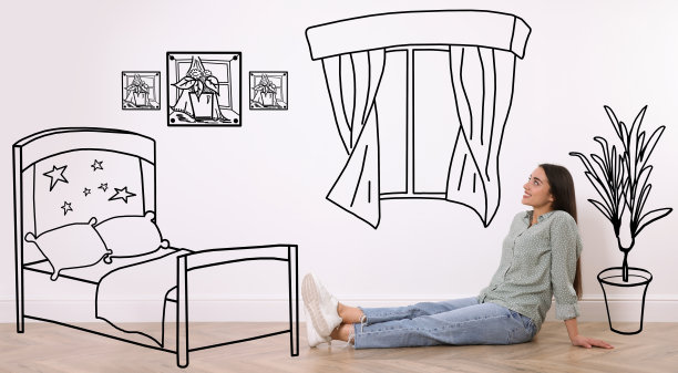 年轻女子在地板上梦想着翻新。室内设计说明图片下载