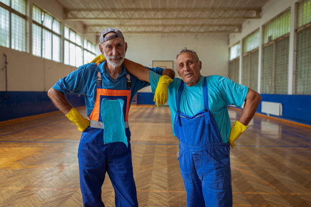 学校清洁队服务图片下载