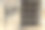 玻璃碎了的窗户被封住了。图片下载