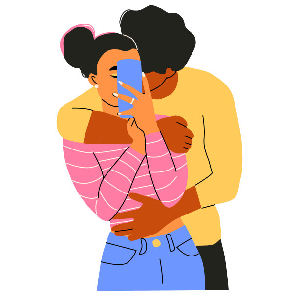 一个男人从背后拥抱一个女人。图片下载