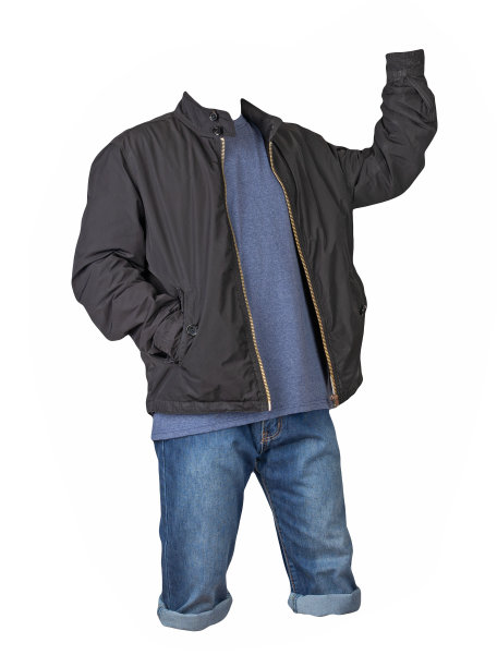 牛仔蓝色短裤，t恤和夹克上的拉链孤立在白色的背景图片下载