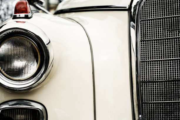 老爷车的特写图片下载