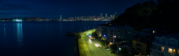 从阿尔基上空拍摄的西雅图天际线全景图图片下载