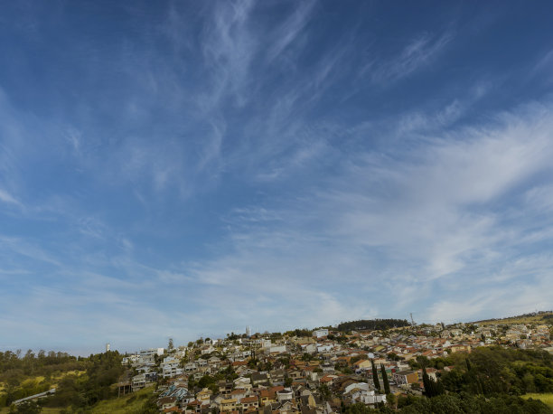 瓦里尼奥斯·奈博尔胡德图片下载