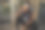 小女孩在训练后休息图片下载