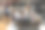 三个多民族的商业伙伴在一个联合办公空间的电脑上做一个项目图片下载