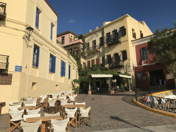 希腊-克里特岛-查尼亚(La Canee) -老城区的小街道图片下载
