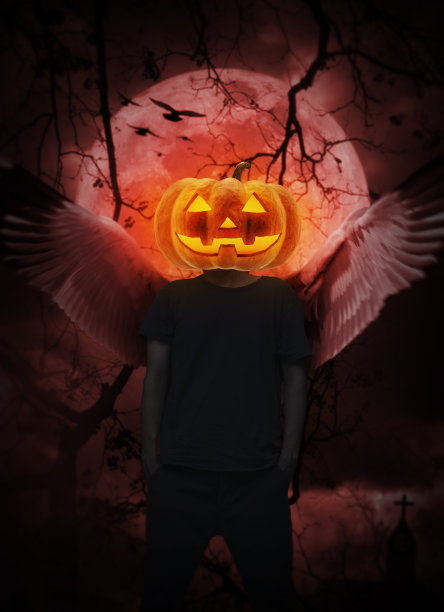 南瓜怪物的头长在有翅膀的人身上图片下载