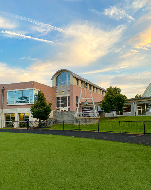 从田野的角度看图片下载