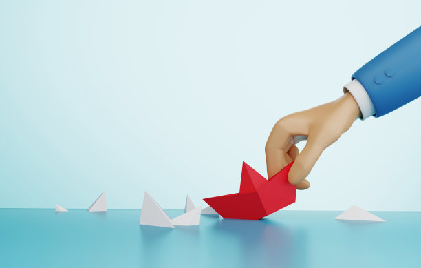 商人帮助一艘纸船避免溺水。图片下载