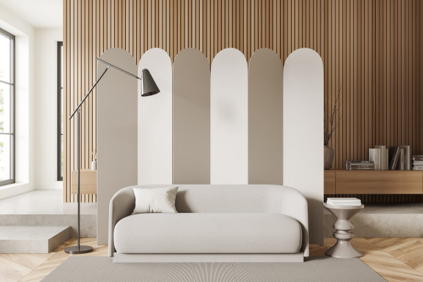 光线放松的房间内部有沙发和装饰，全景窗图片下载