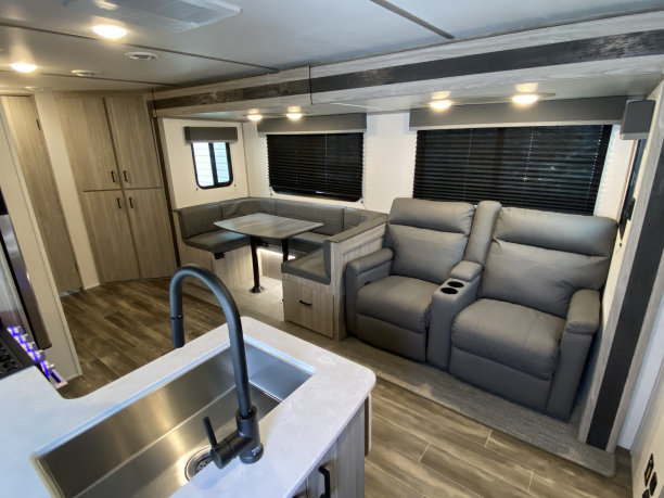 房车内部图片下载