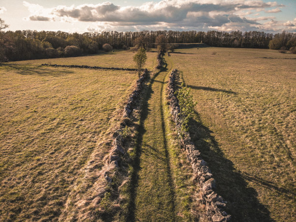 一个古老的统治城镇的废墟图片下载