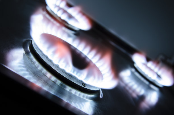 汽油价格正在上涨图片下载