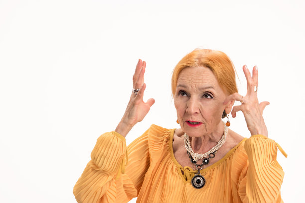 生气的女人孤立。图片下载