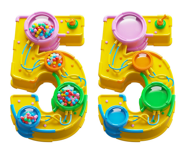 未来玩具字体。关闭和打开。5号图片下载