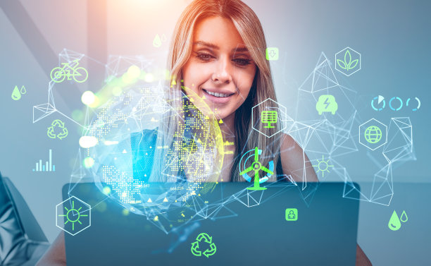 女商人与笔记本电脑，地球全息图与技术和资源hud图片下载