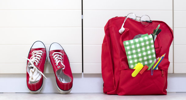 回到学校，静止的物体图片下载