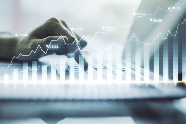 抽象创意的金融图表与手写在笔记本电脑上的背景，外汇和投资的概念。Multiexposure图片下载