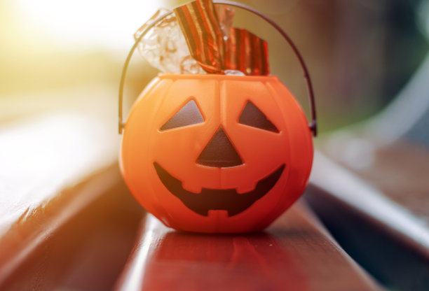 万圣节南瓜塑料桶糖果糖果果冻蠕虫儿童手图片下载