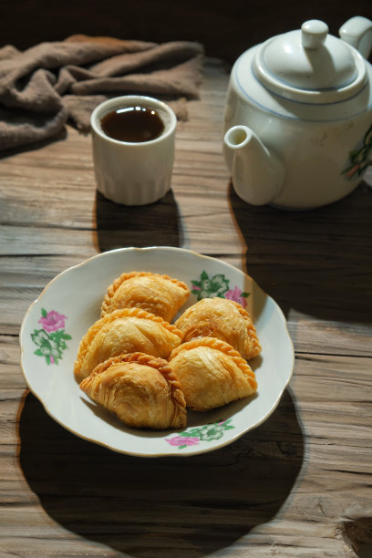 咖喱泡芙图片下载