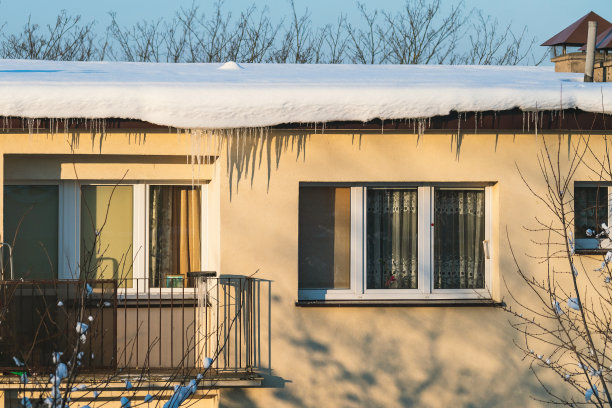 城市里的冬天图片下载