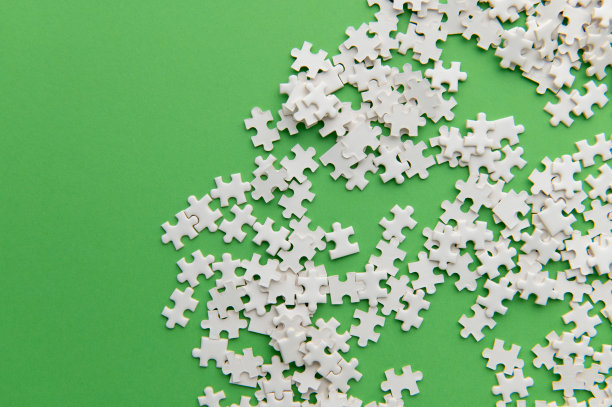 白色的难题图片下载