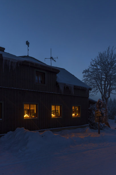 捷克共和国北波西米亚Liberec地区Korenov村的Jizerka定居者图片下载