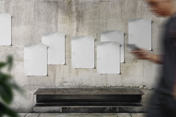 在墙上用人物和植物清理海报模型图片下载