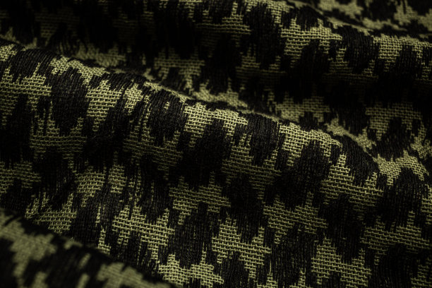 卡夫耶围巾：传统阿拉伯棉质围巾特写，卡其色背景图片下载