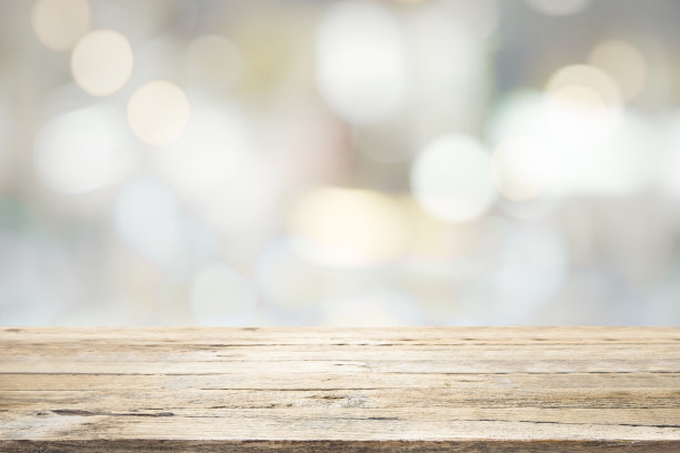 空木桌为目前产品上的散景模糊背景图像。图片下载