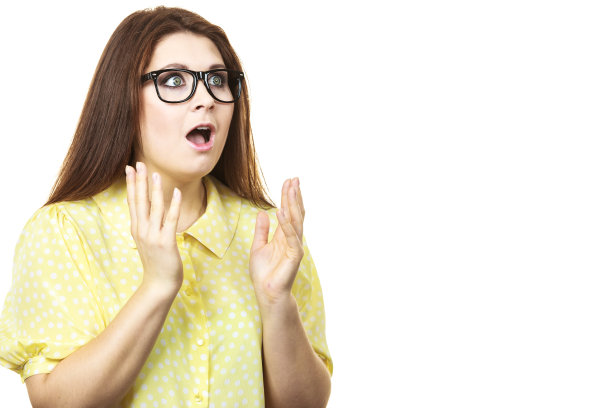 震惊惊讶的妇女手势与双手图片下载