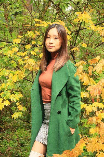 秋天的衣服图片下载