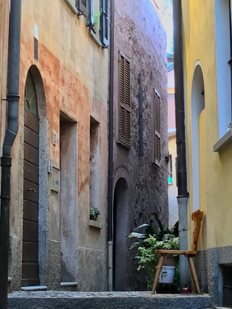 瑞士提契诺州莫科特村图片下载