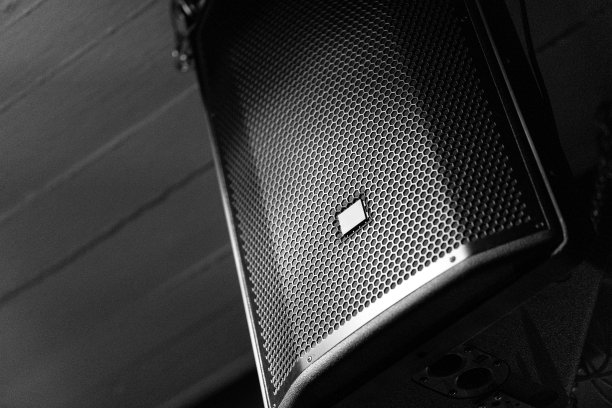 专业室内音箱加固图片下载